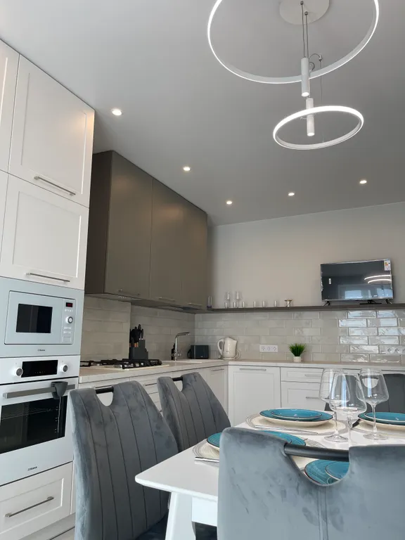 Просторный luxe в новом доме в центре города