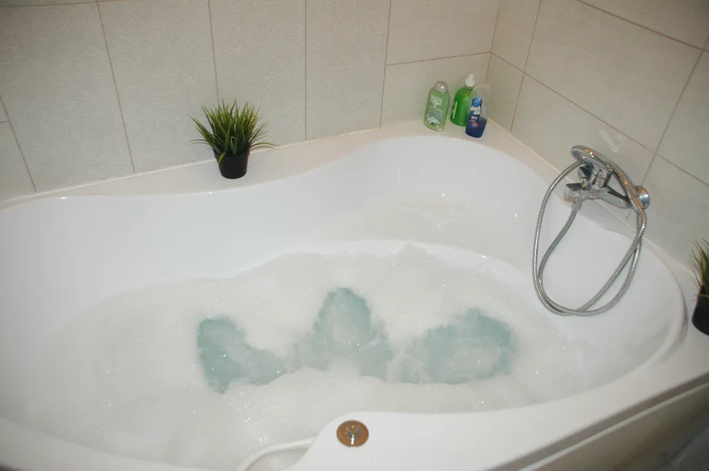 Двухкомнатная на Спортивной с Джакузи, шесть спальных мест