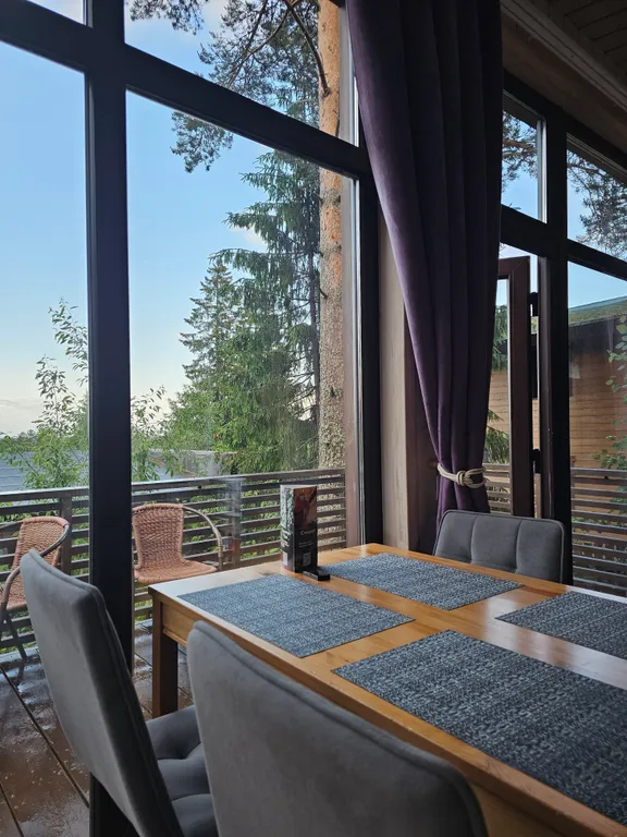 Черничный склон коттедж Violet house