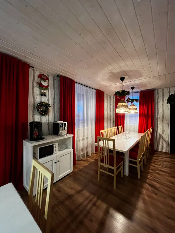 Коттедж Лобач House — аренда посуточно в Камское Устье