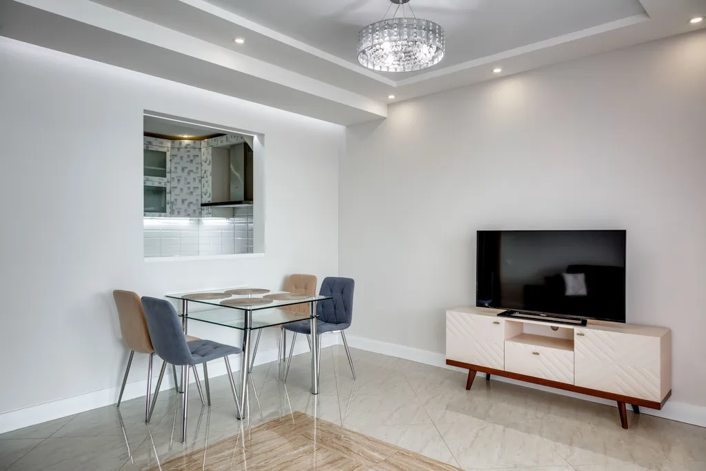 Апартамент с двумя спальнями и видом на море в современном ЖК