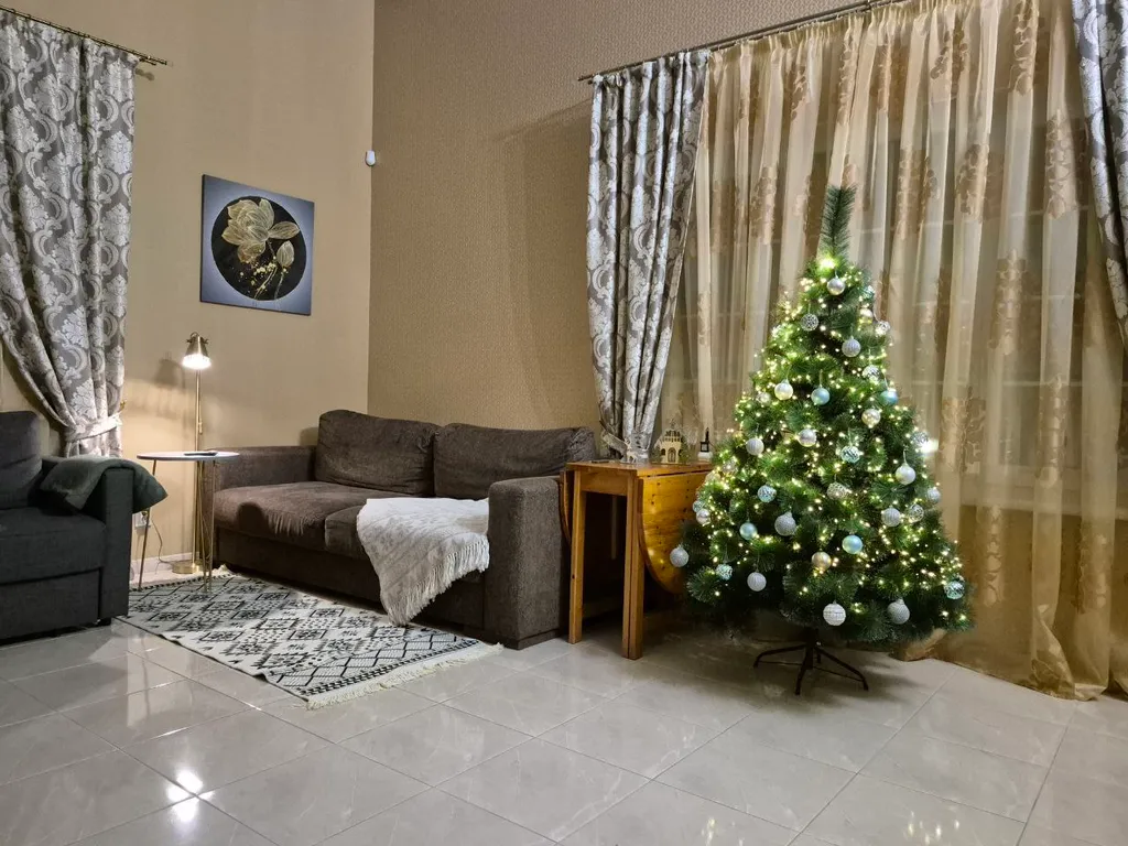 Коттедж Уютный дом с камином и сауной у озера — Ларионово