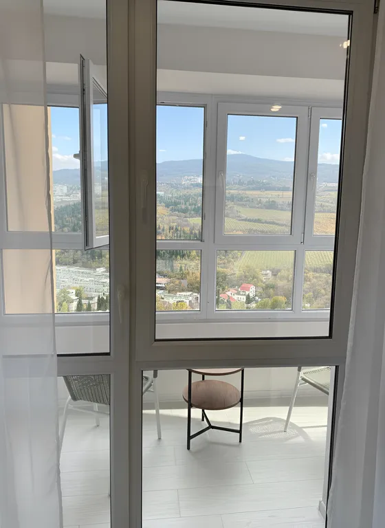 Стильная и комфортная квартира в курортном городе Ялта