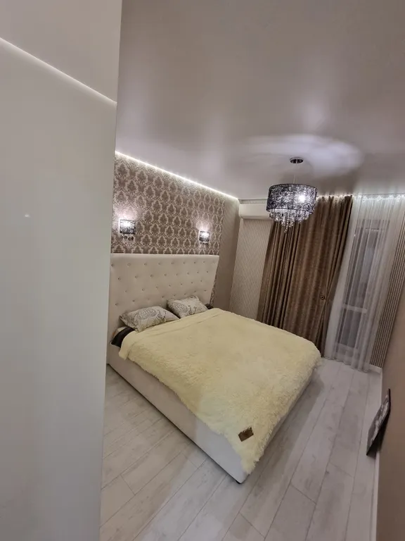 Стильная новая квартира в центре возле парка победы и музея вов