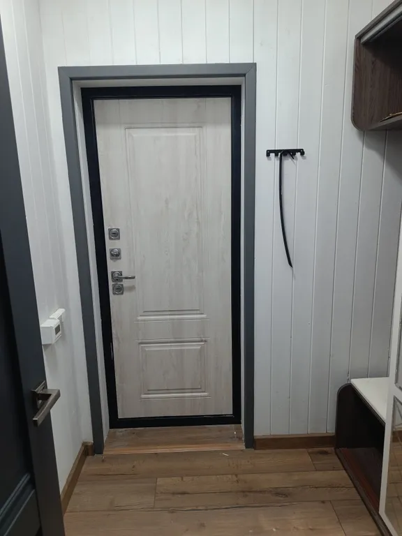 Уютный и теплый дом у леса