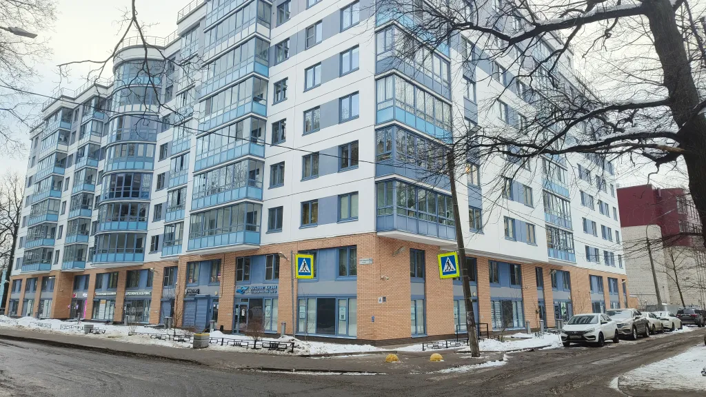 Апартаменты в тихом месте в 20 минутах от центра, только после ремонта
