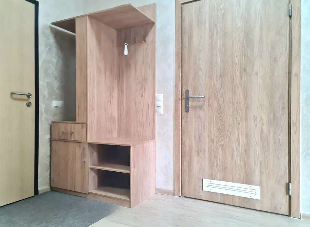 Зелёный уголок у моря