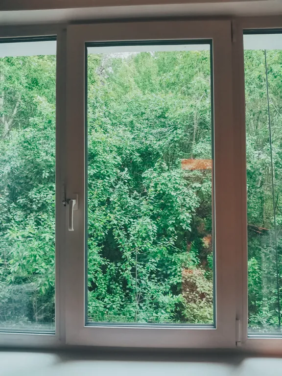 Светлая квартира с отголосками советского прошлого