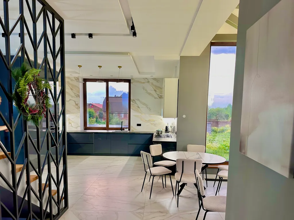 Большой коттедж для отдыха