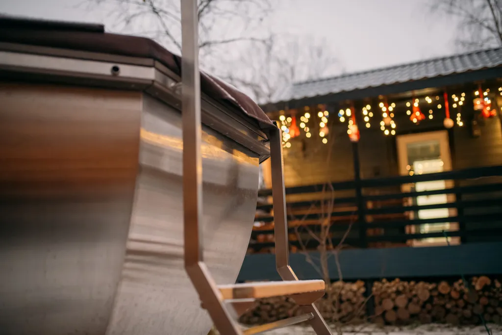 Домик у леса с банным чаном и баней