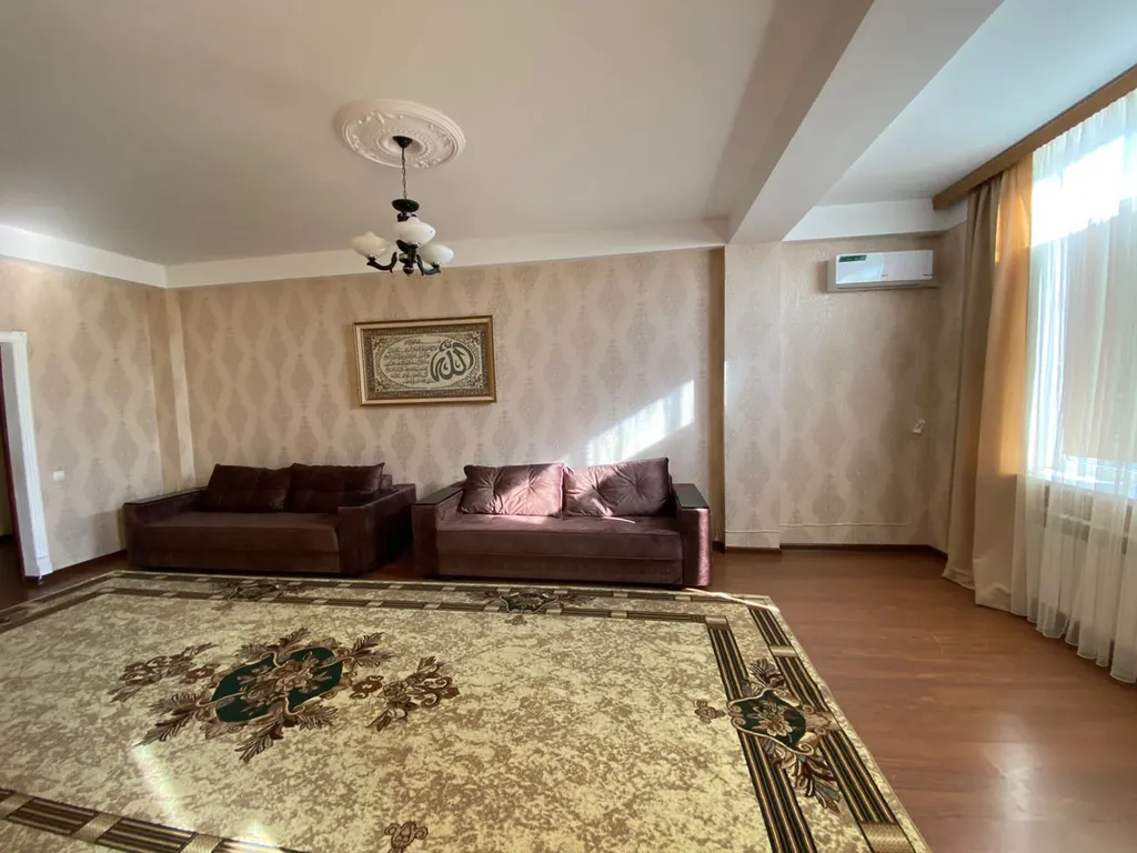 Уютная квартира в центре города, до городского пляжа 5 минут на машине