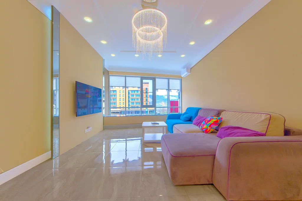 Стильная квартира на набережной