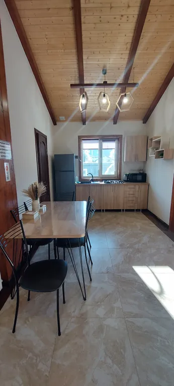 Коттедж Трёхкомнатные апартаменты с видом на горы — Архыз