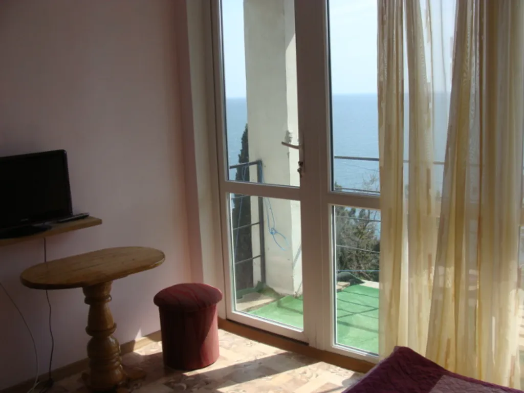 Уютный номер с прекрасным видом на море