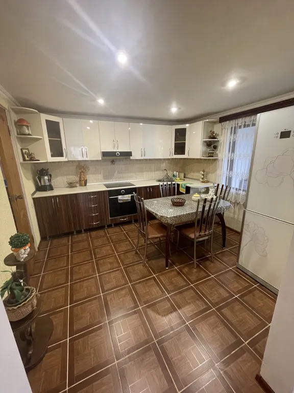 5-комнатный Дом