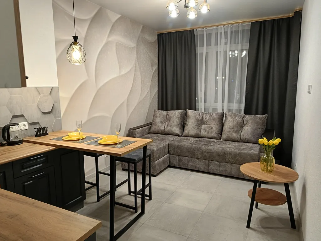 Уютная квартира в новом доме, в центре города