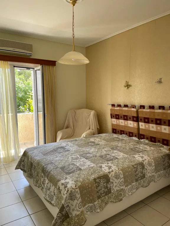 3-комнатная Квартира — аренда посуточно в Эрмиони