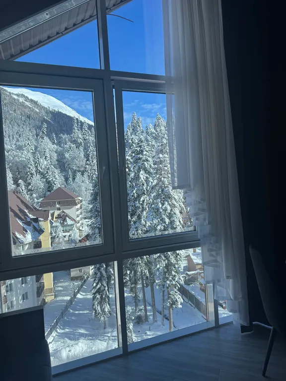 Апартамент с видом на горы в отеле Таукель