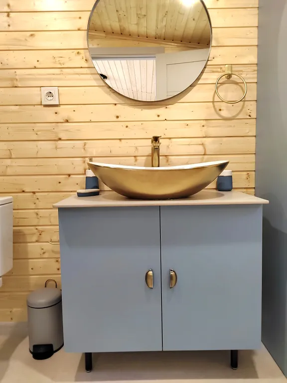 Коттедж Дом на берегу озера с банным чаном — Сокольники