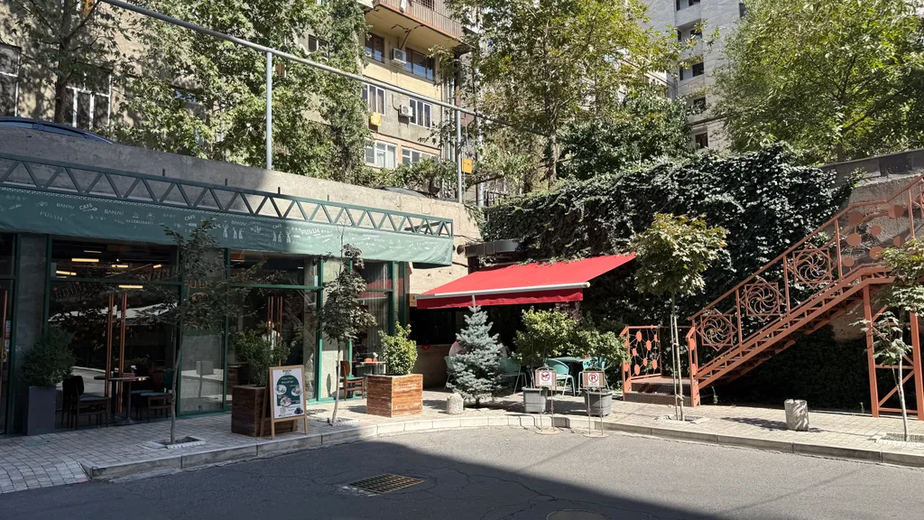 Апартамент с 2 спальнями, 2 санузлами и балконом на Северном пр