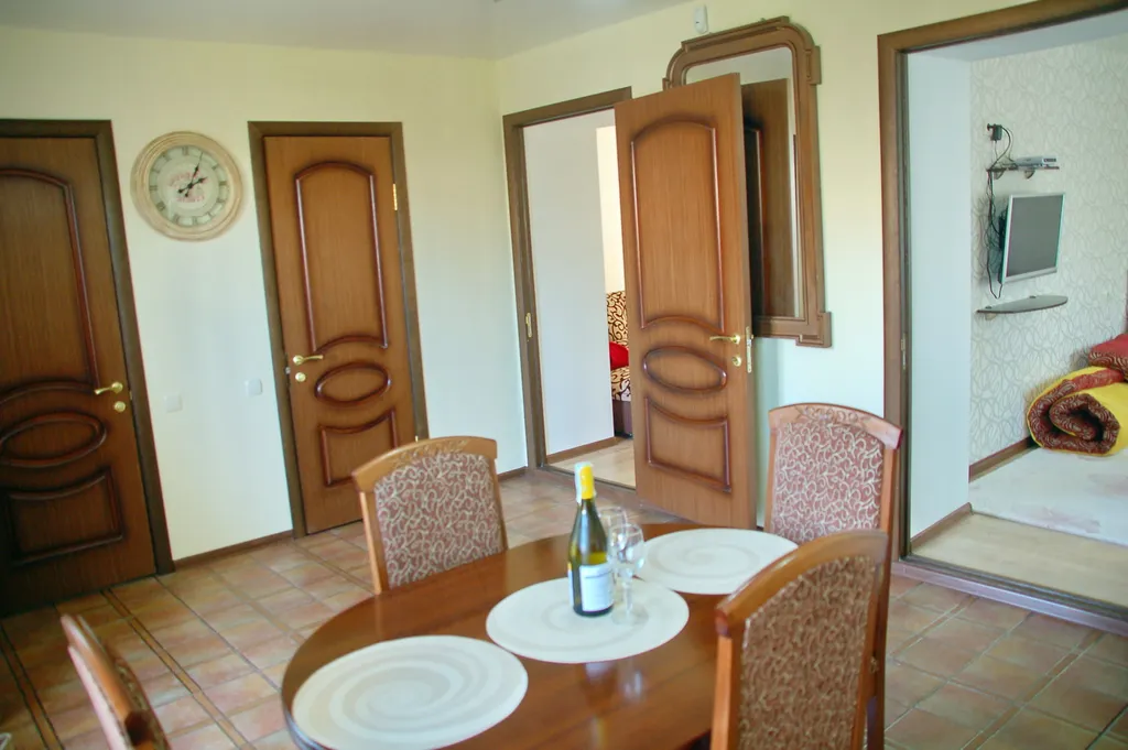 Уютный дом у моря