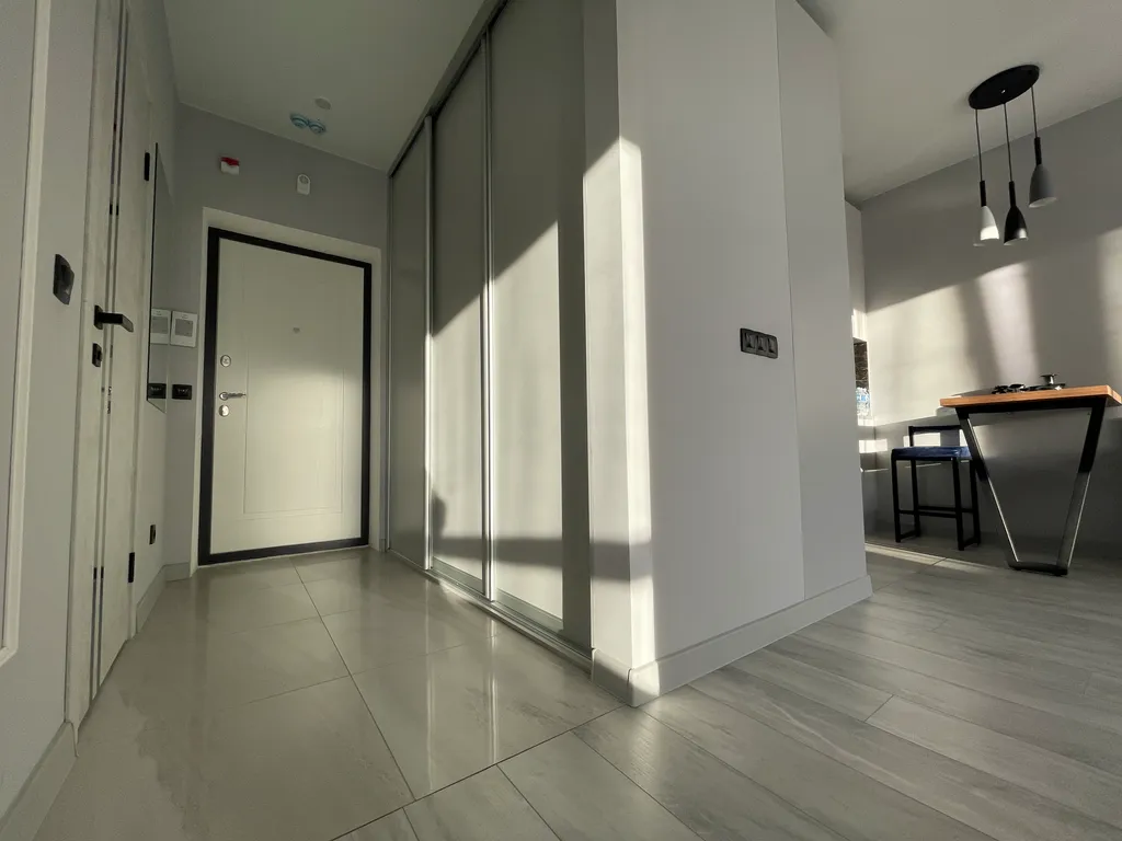 Роскошная квартира в центре мегаполиса с видом на собственный парк