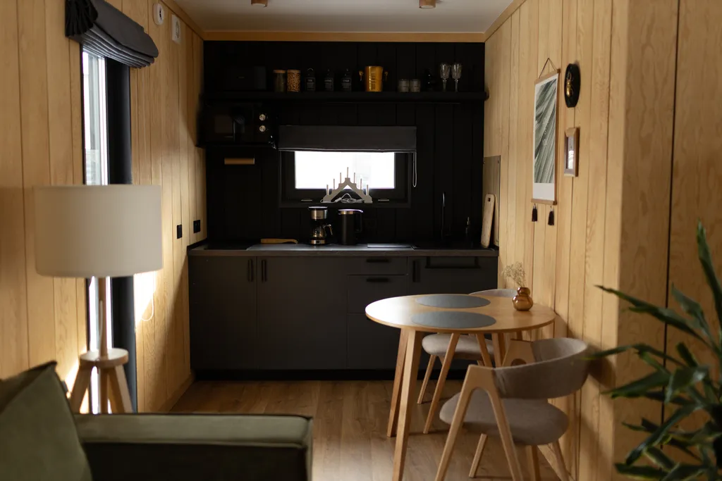 Скандинавский дом с джакузи, сауной и видом на живописное поле