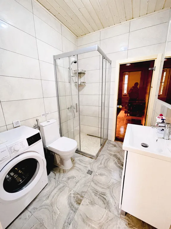 Уютный дом на берегу Ладожского озера