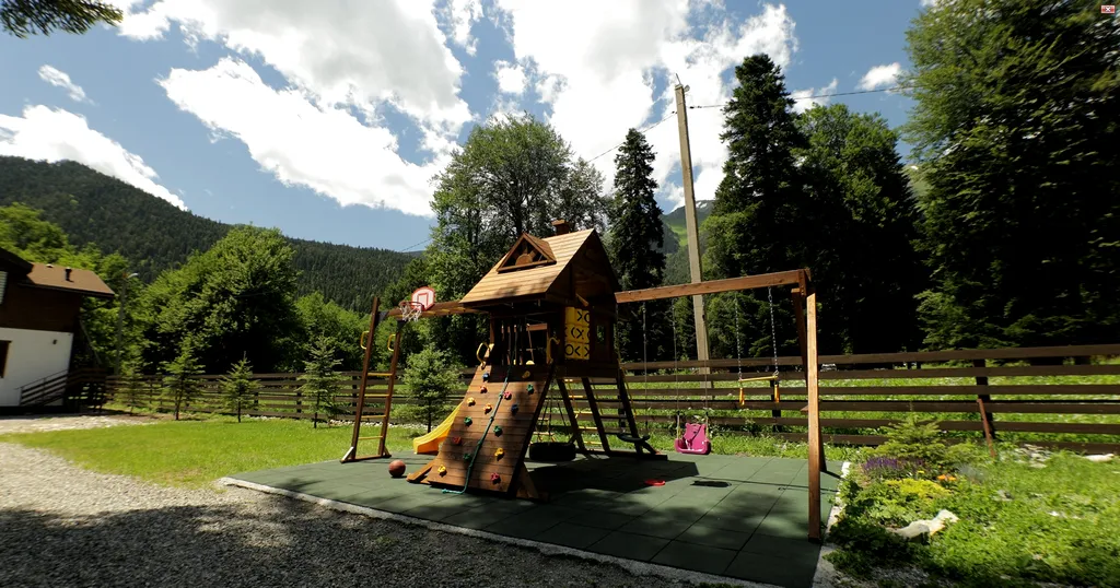 Семейное шале с видом на горы