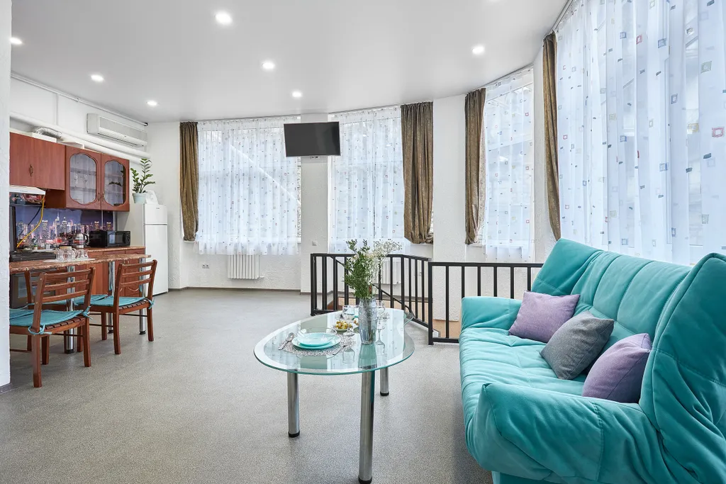 Квартира Квартира Счастье жить в центре Севастополя в яркой и стильной квартире — Севастополь