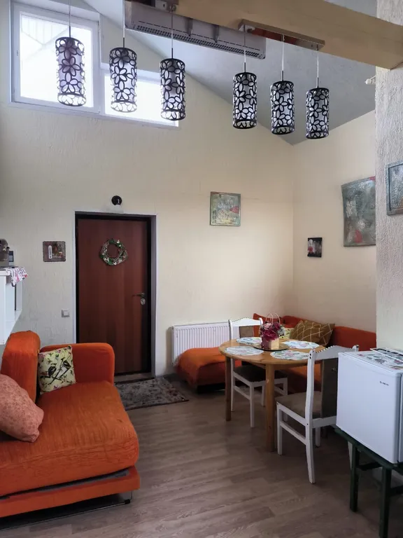 Дом у фонтанов