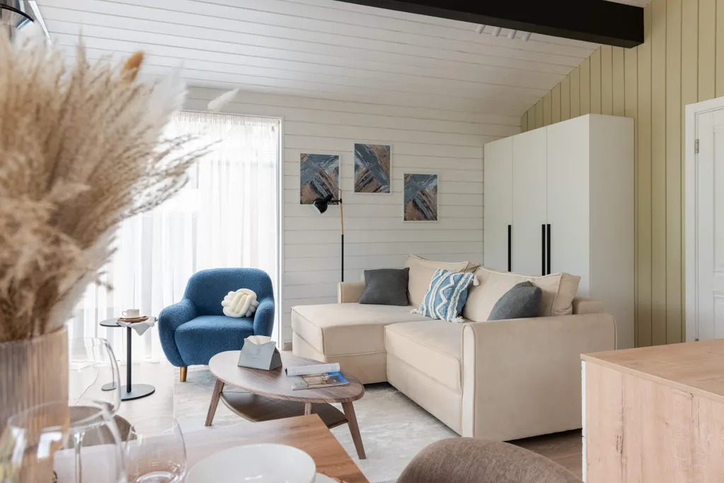 Дом с видом на лес и реку