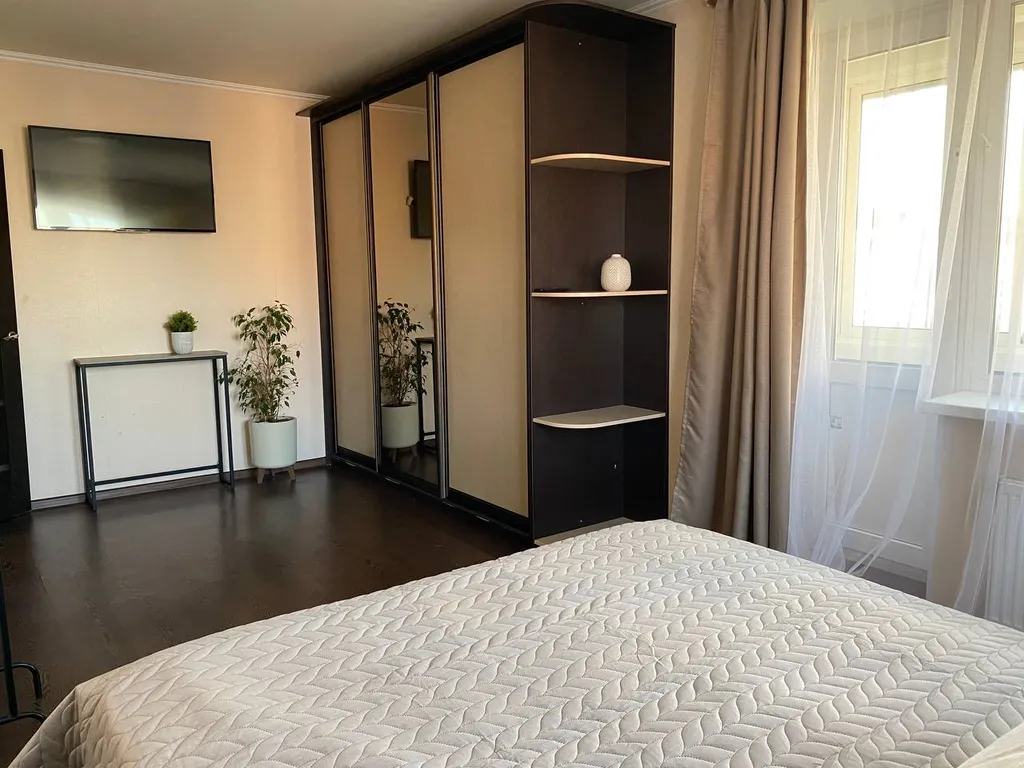 Квартира 2-комнатная Квартира — Колпино