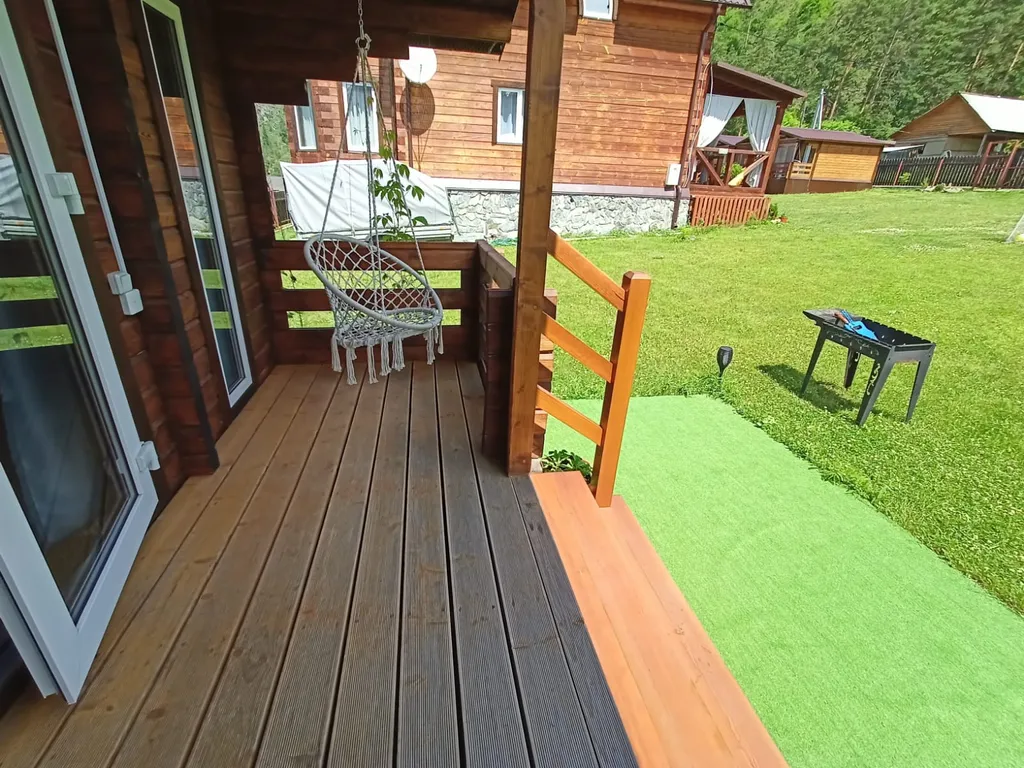 Четырехместный уютный гостевой дом с видом на горы №9