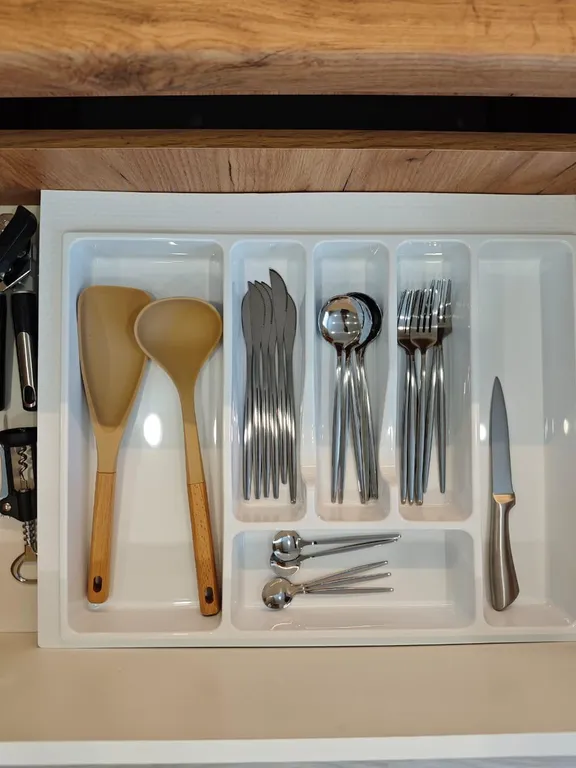 Good Night на Карпова 23