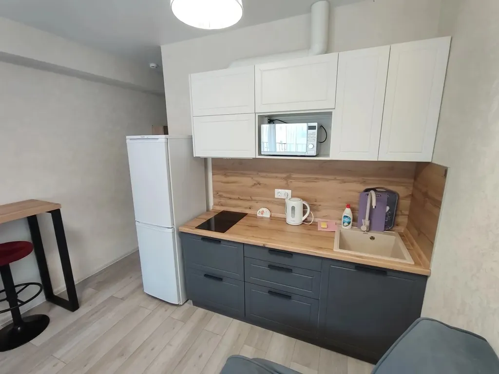 Студия с видом на море