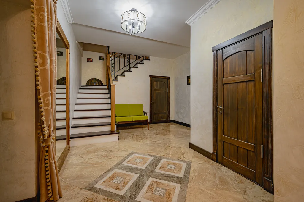 Красивый дом Азазель с сауной и с видом на море и горы