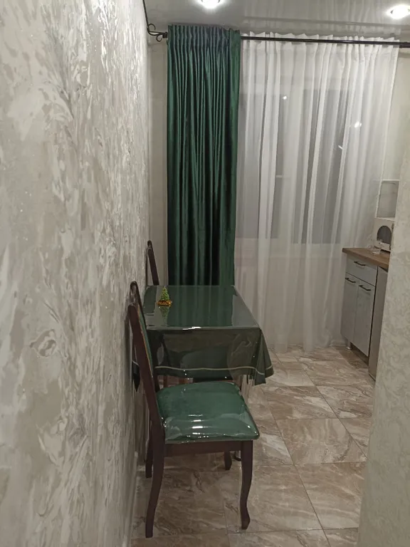 Уютная квартира а спальном тихом зелёном районе