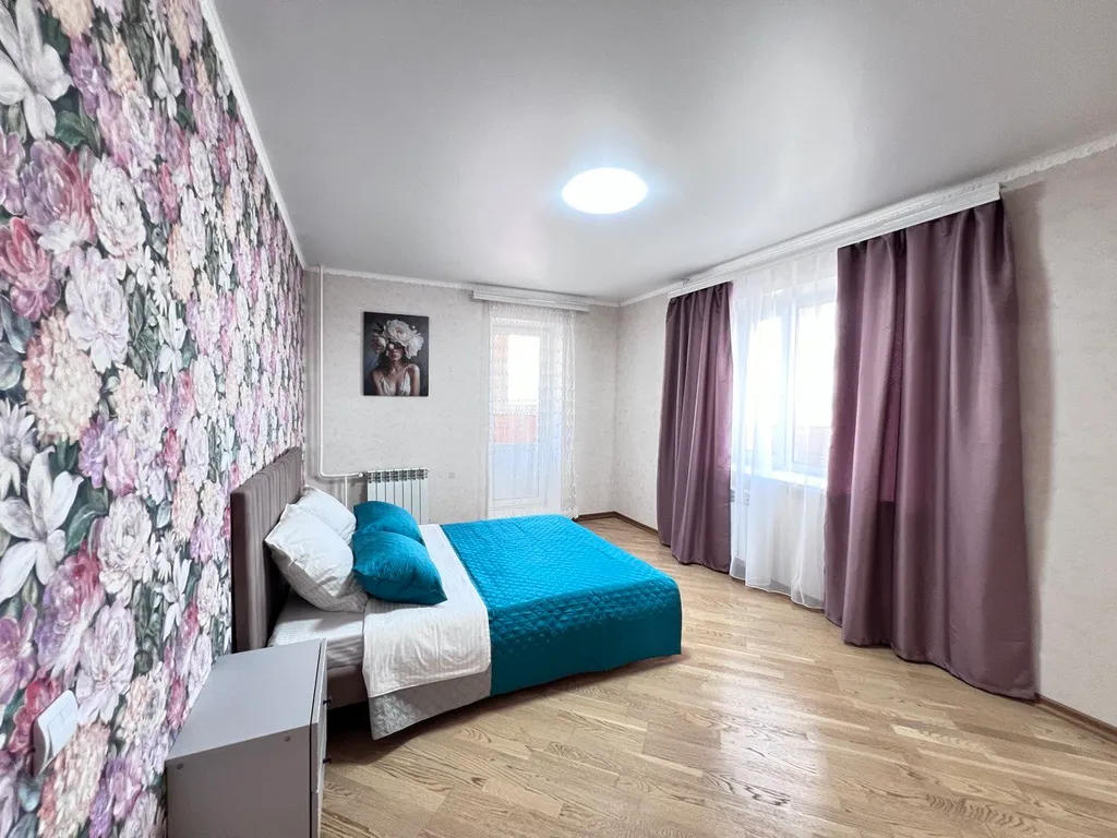 Двухкомнатная, БОЛЬШАЯ, ЦЕНТР