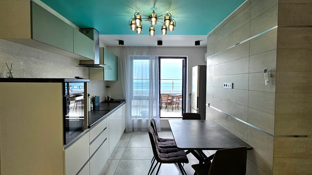 Пентхаус с панорамным видом на море с террасой