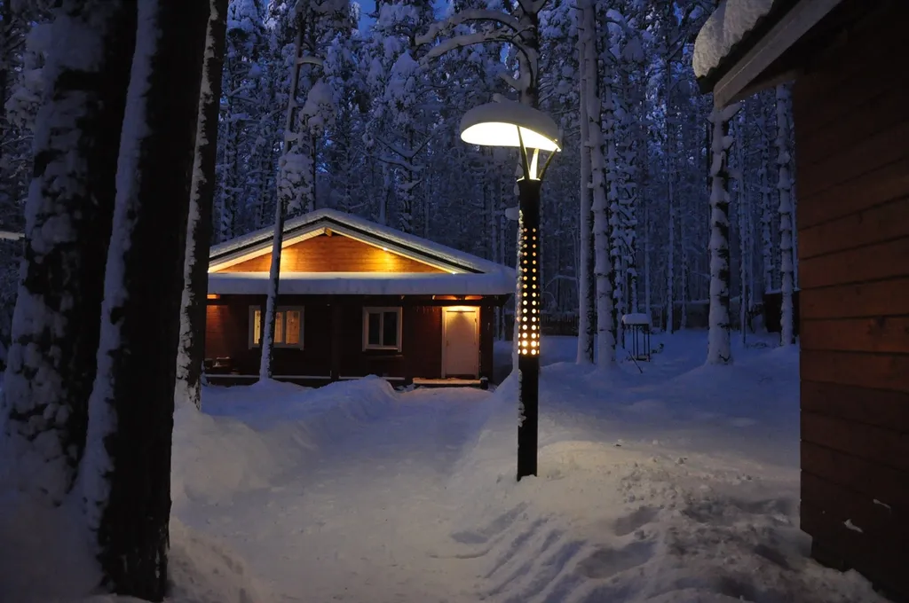 Коттедж Коттедж из клееного бруса прямо среди соснового леса — Мичуринское