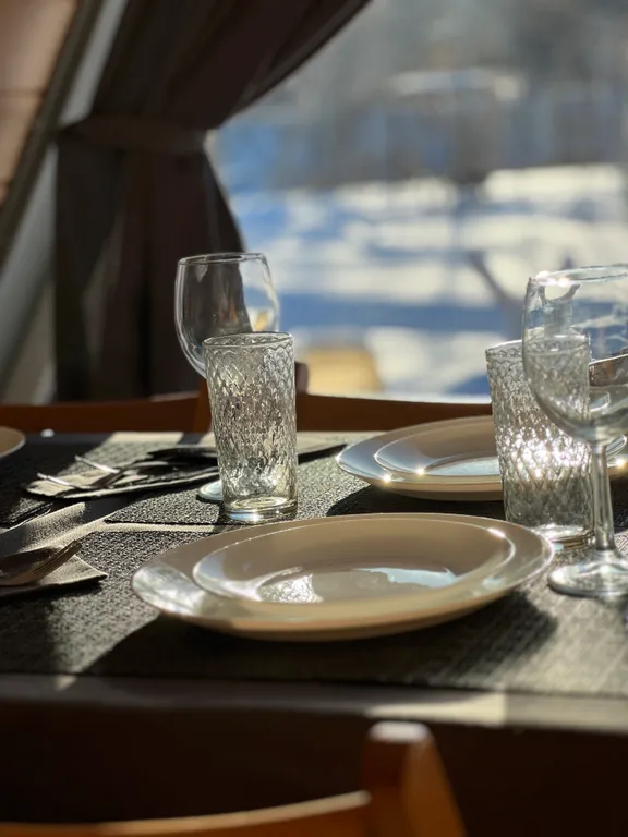 Коттедж Треугольный коттедж на берегу реки Лава — Ручьи