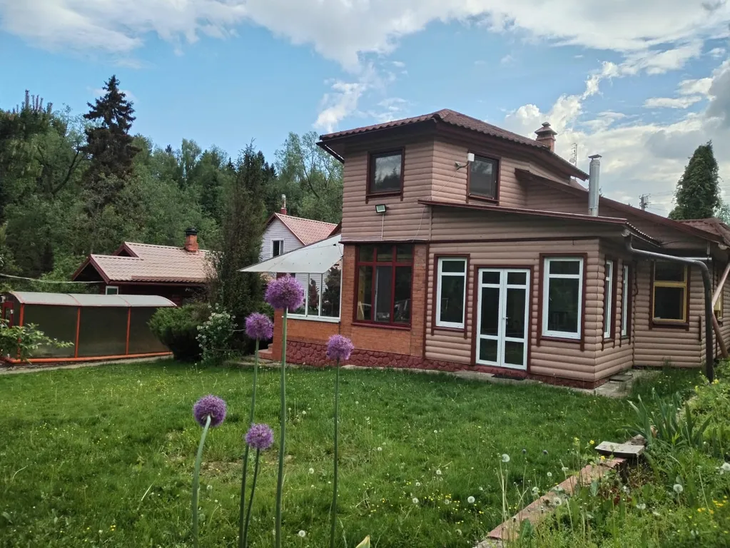 Коттедж Уютный жилой зимний дом в сказочно живописном месте — аренда посуточно в Солнечногорск