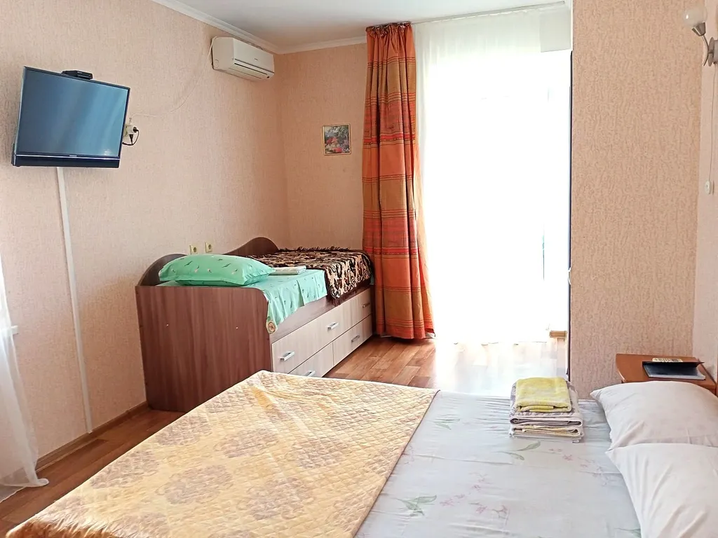 Апартамент Оранж – вариант для семьи или компании до 5 гостей