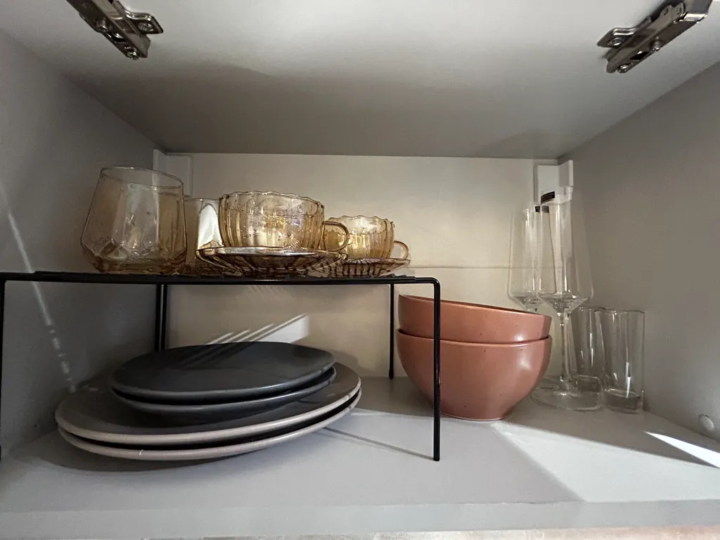 Уютная стильная студия в новом доме бизнес класса