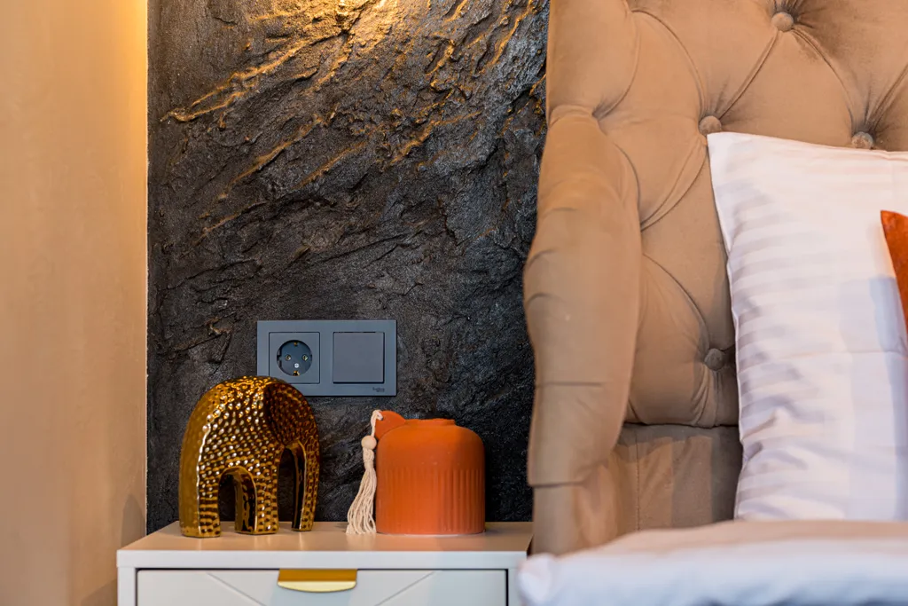 Премиум с гостиничным сервисом, халаты, сатиновое белье, кондиционер