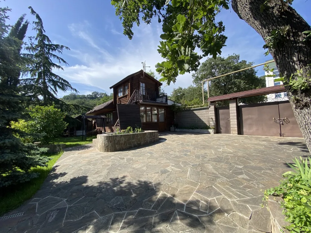 Сруб c бассейном и сауной