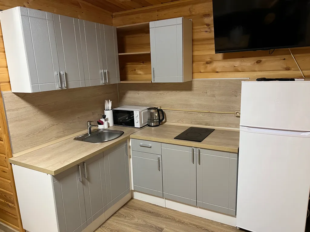 Дом с баней возле источников