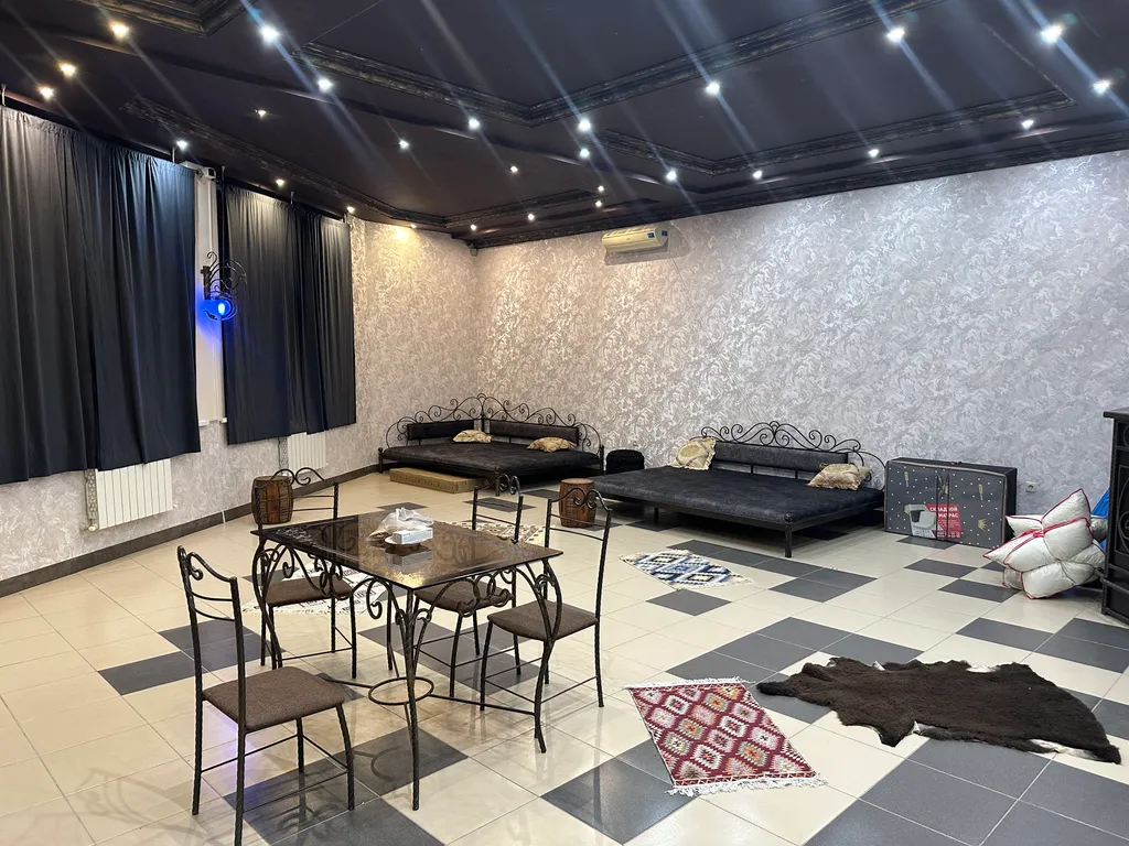 Коттедж Lux домик — аренда посуточно в Дербент