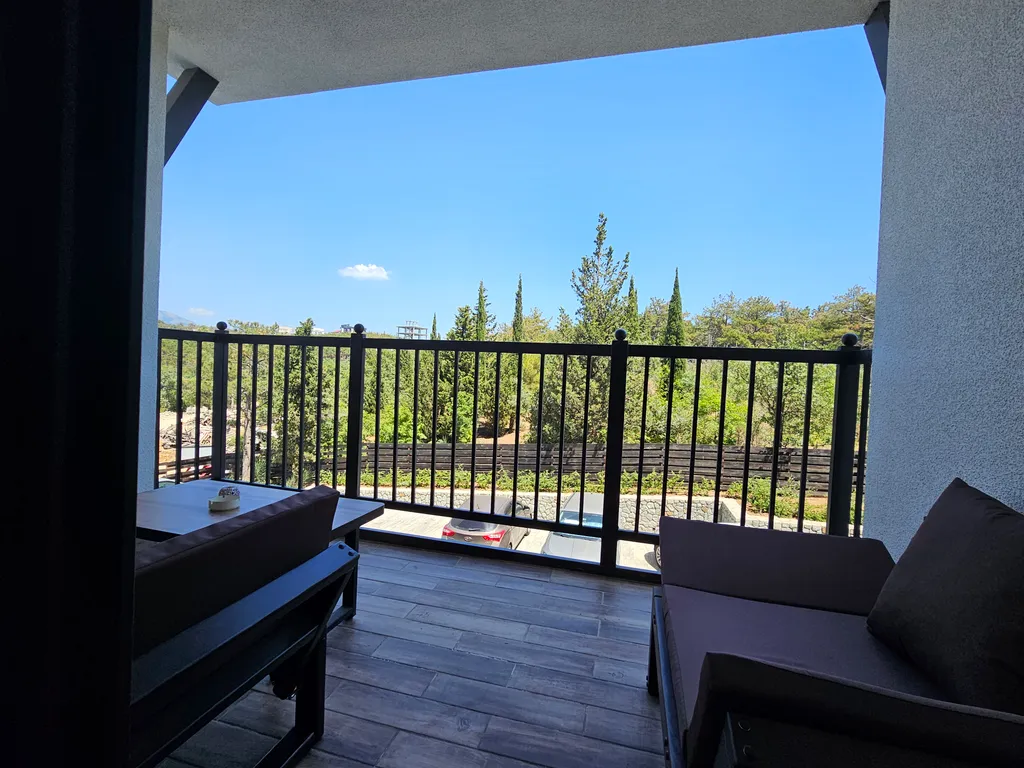 Квартира-студия в новым курортном комплексе лучистое